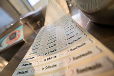 Verpackungssiegel mit dem Schriftzug „Handmade in Schwelm“